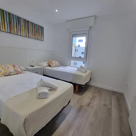 Vibesmalpica - Canido 12 * Malpica